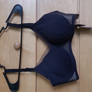 NWT Honeylove CrossOver Bra Size M Black
